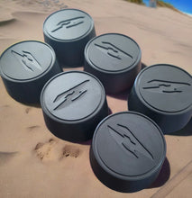 Load image into Gallery viewer, 240Z/260Z deep hubcaps set of 4